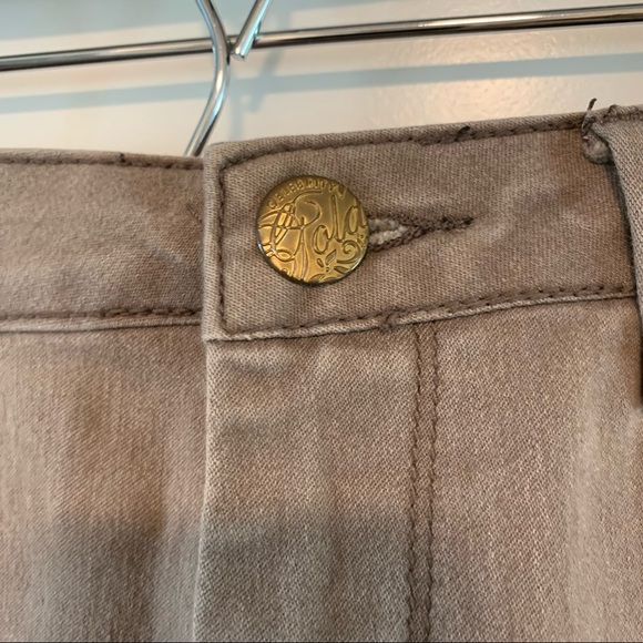 Celebrity Gold | Cut Off Shorts - Picture 4 of 11